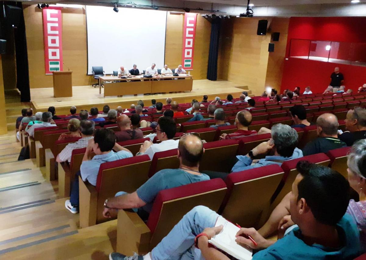 Asamblea de trabajadores celebrada en CCOO