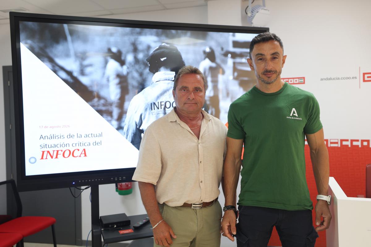 El secretario general de la Federación de Industria de CCOO de Andalucía, José Hurtado, y el secretario general de la sección sindical en la Agencia EMA, Raúl Mena