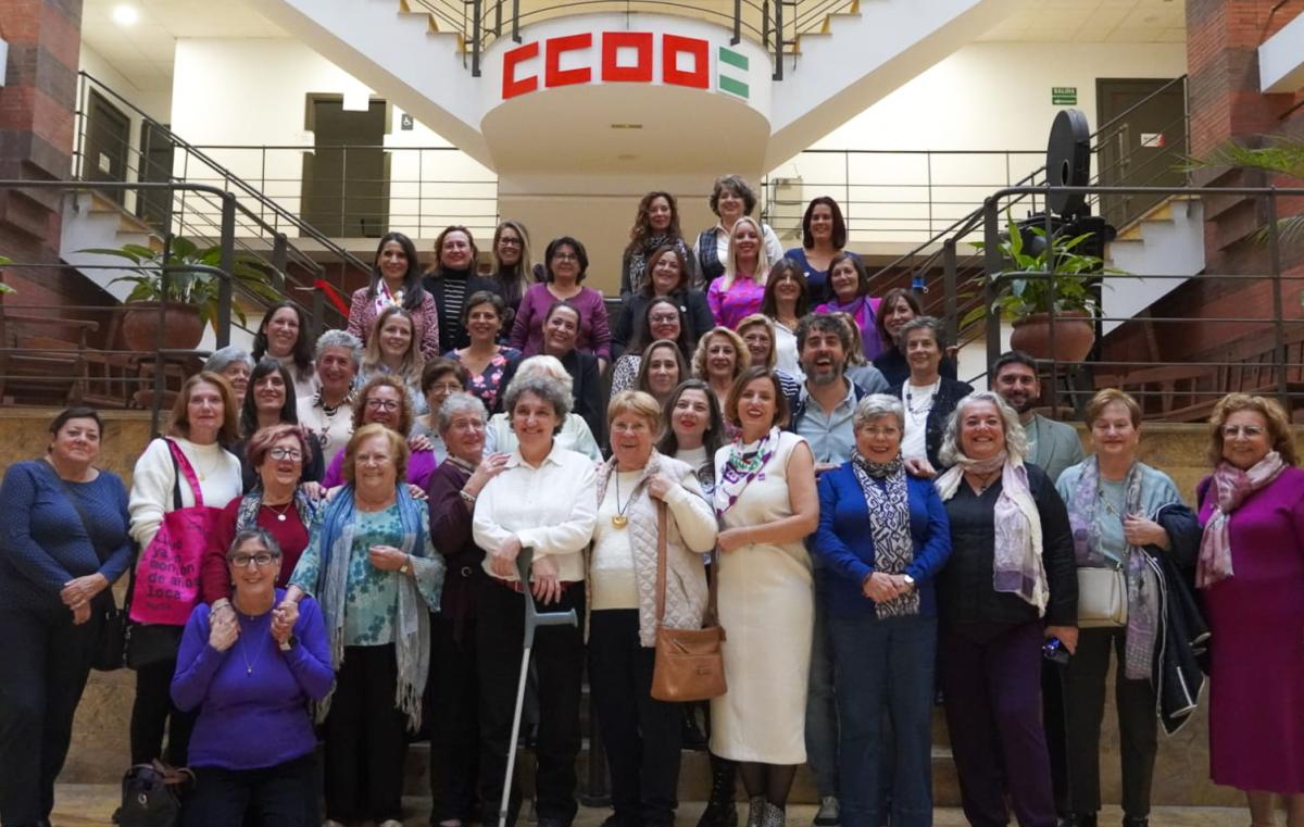 Foto de familia de los XII Reconocimientos Lavanda.