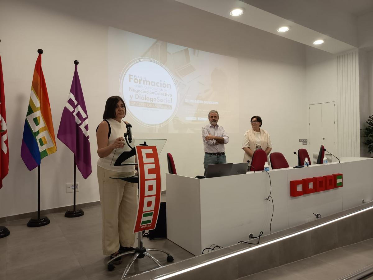 Inauguración de las jornadas sobre el sistema de pensiones en Córdoba