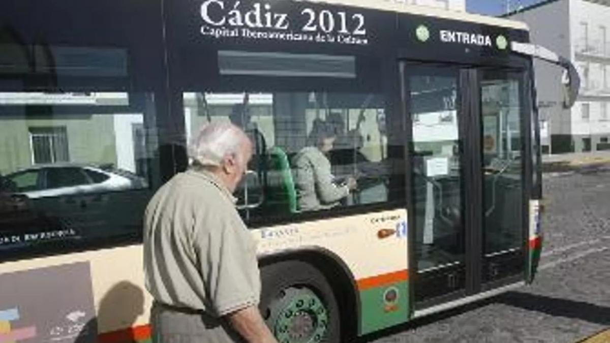 CCOO firma el acuerdo del nuevo convenio de autobuses urbanos de Cdiz ratificado por el 94% en asamblea