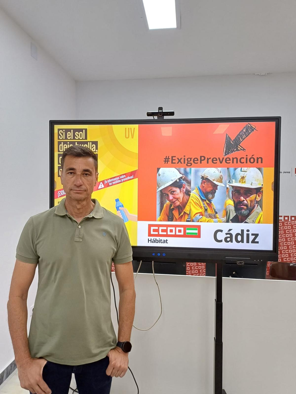 El Sindicato CCOO Hbitat de Cdiz quiere alertar de los peligros que conlleva no adoptar las medidas necesarias para evitar la exposicin prolongada al sol de estos sectores y la necesidad de dotarse de planes de actuacin concretos, frente a las altas temperaturas