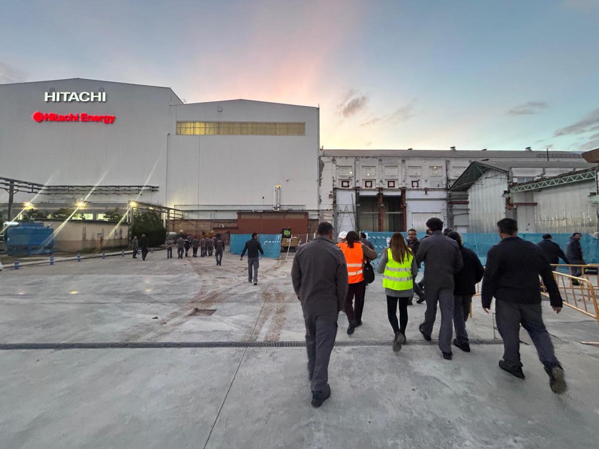 CCOO condena la agresión sufrida por una delegada por parte de un miembro del equipo de seguridad contratado por Hitachi.