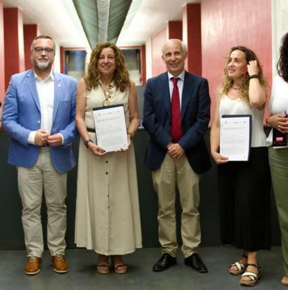 Firma acuerdo PTIS e ILSE