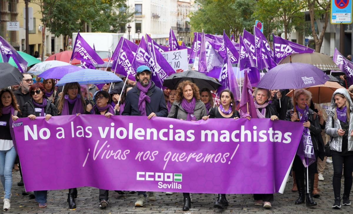 Manifestacin sindical de CCOO de Sevilla con motivo del 25N.