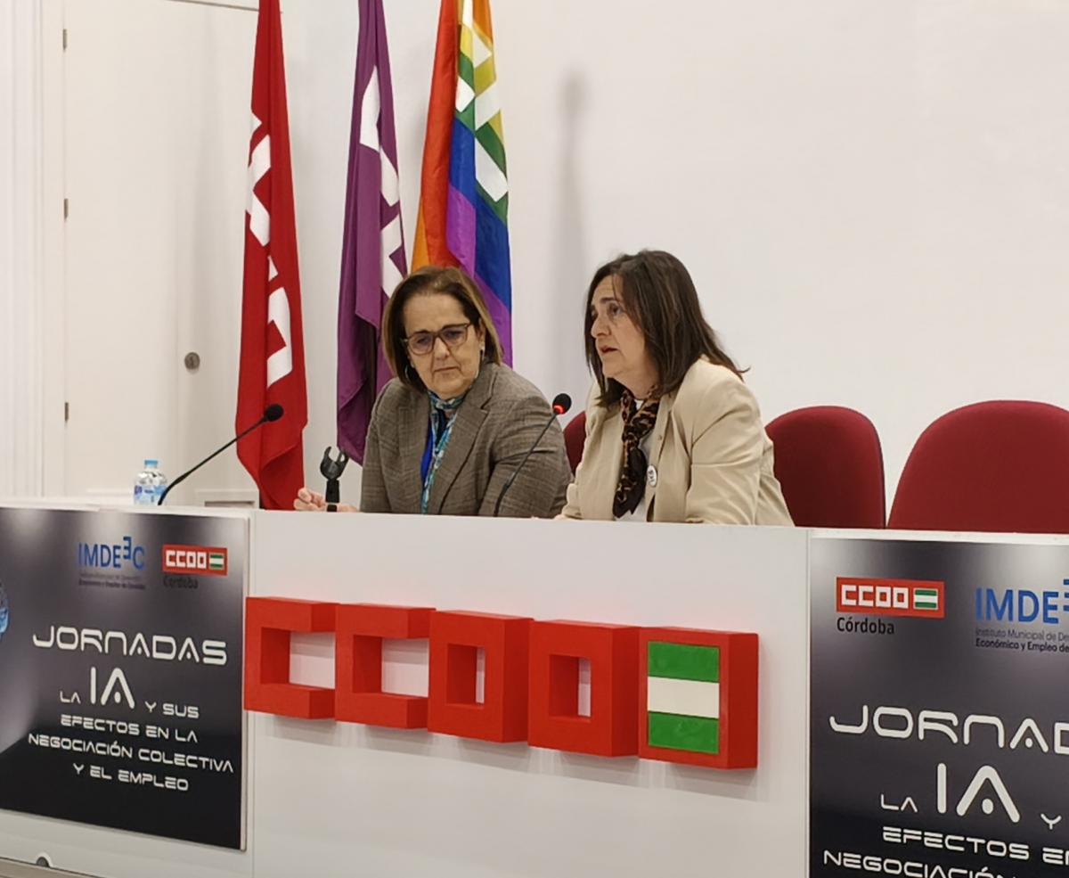 Marina Borrego (dcha) y Blanca Torrent, en la inauguración de la Jornada sobre IA y empleo.