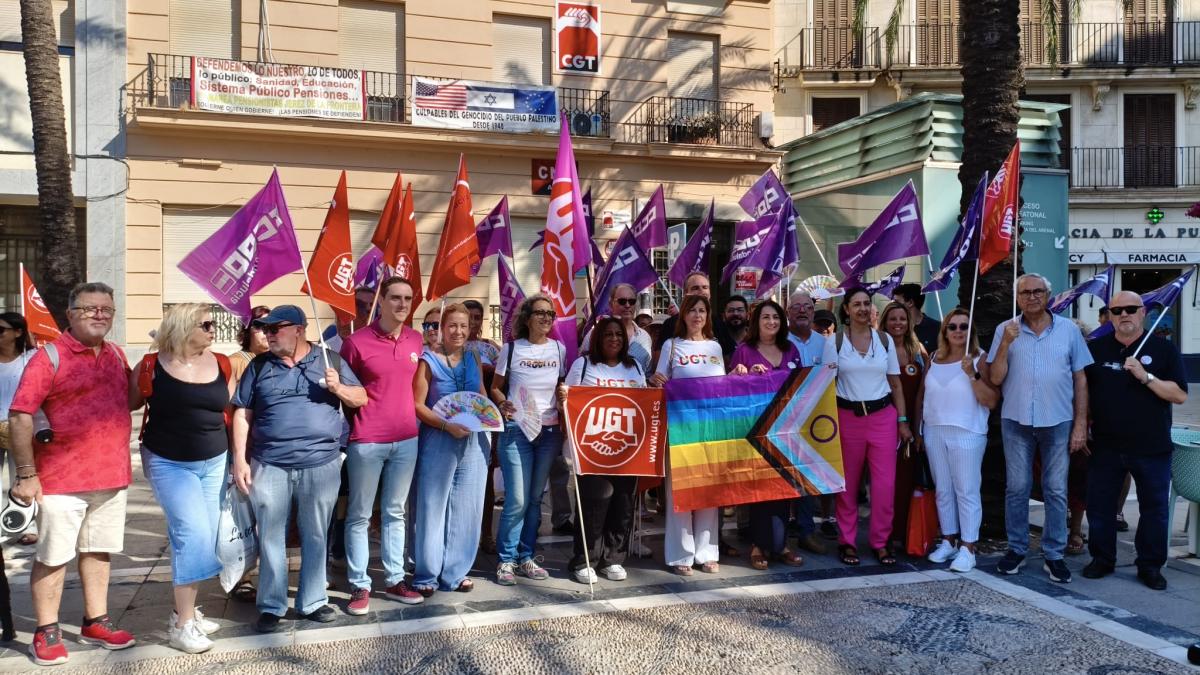 "Su vergüenza, nuestro orgullo", CCOO y UGT Cádiz han reiterado que la igualdad y la diversidad constituyen valores irrenunciables para el movimiento sindical.