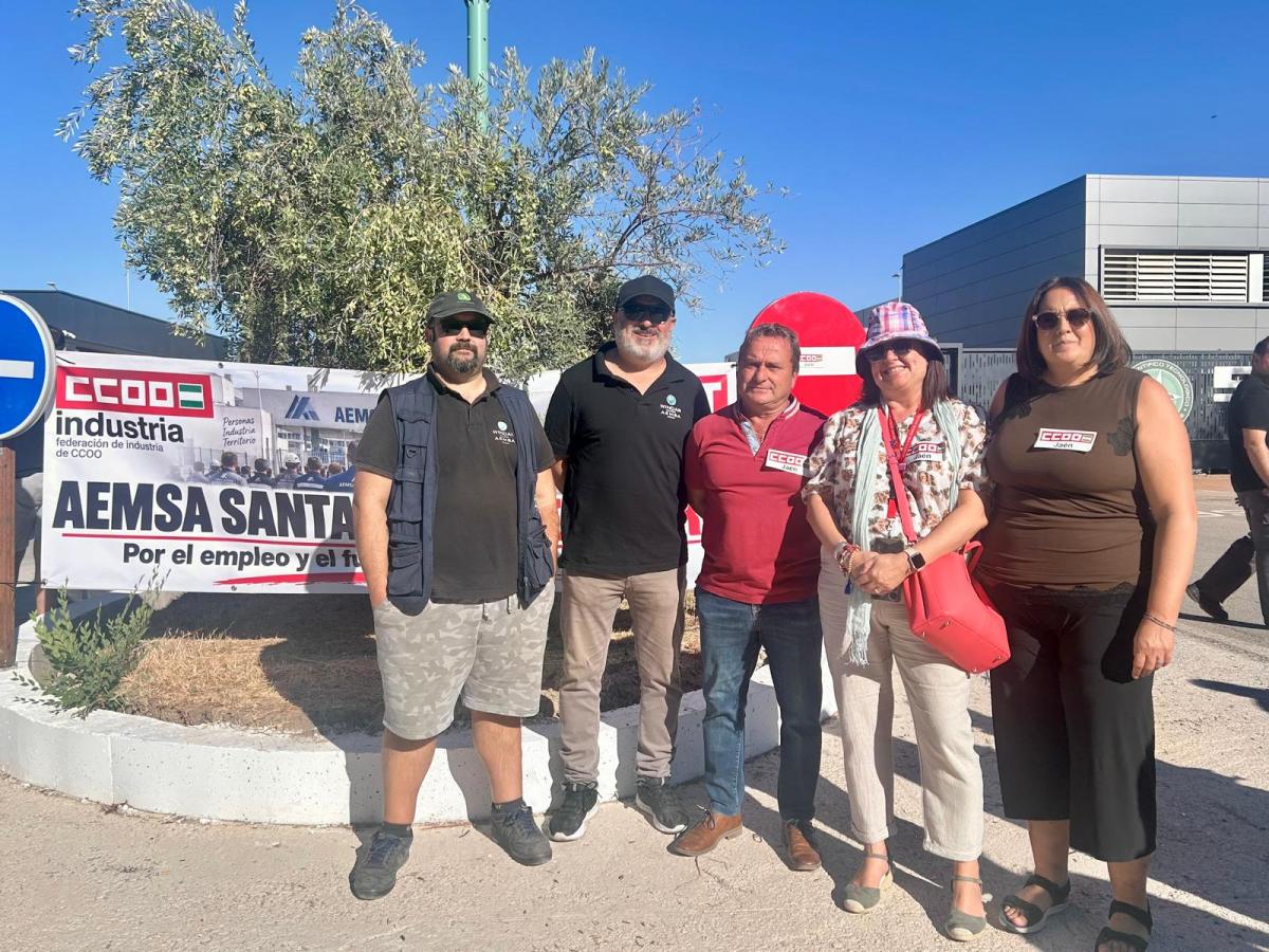 Concentración a las puertas de AMENSA