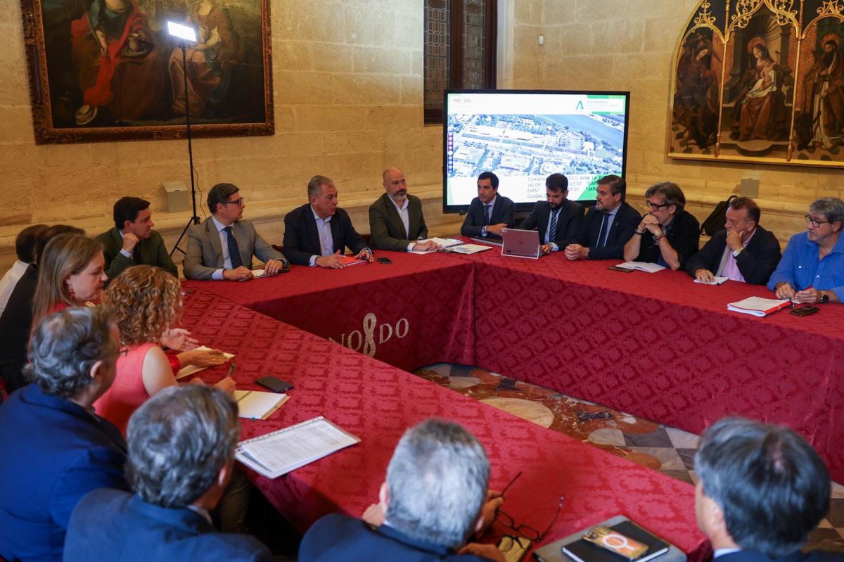 Reunin en el Ayuntamiento de Sevilla. / Ayuntamiento de Sevilla