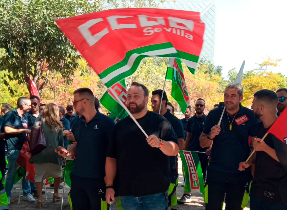 La plantilla de VEIASA est respaldando masivamente la huelga convocada por CCOO y UGT