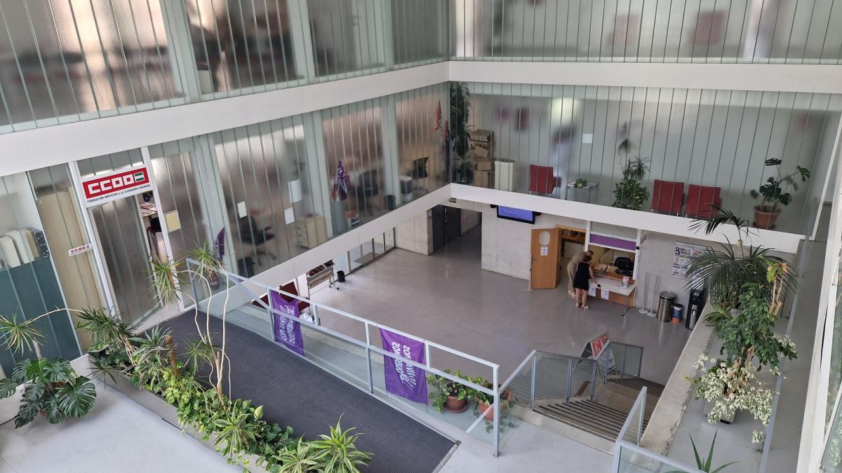 Interior de la sede de CCOO Granada