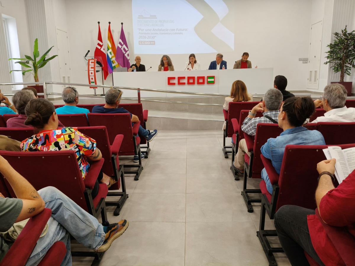 Representantes de CCOO han trasladado a Por Andalucía sus principales reivindicaciones.
