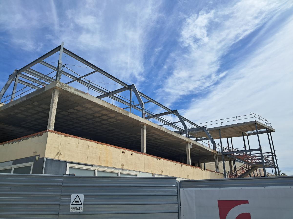 Proyecto mejoras infraestructuras sanitarias UCI Hospital Puerto Real paralizadas