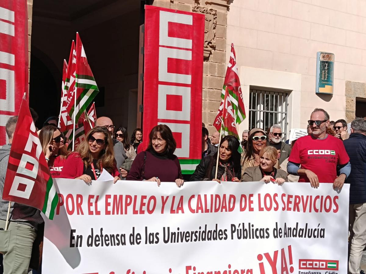 Concentracin en defensa de las Universidades Pblicas en Andaluca