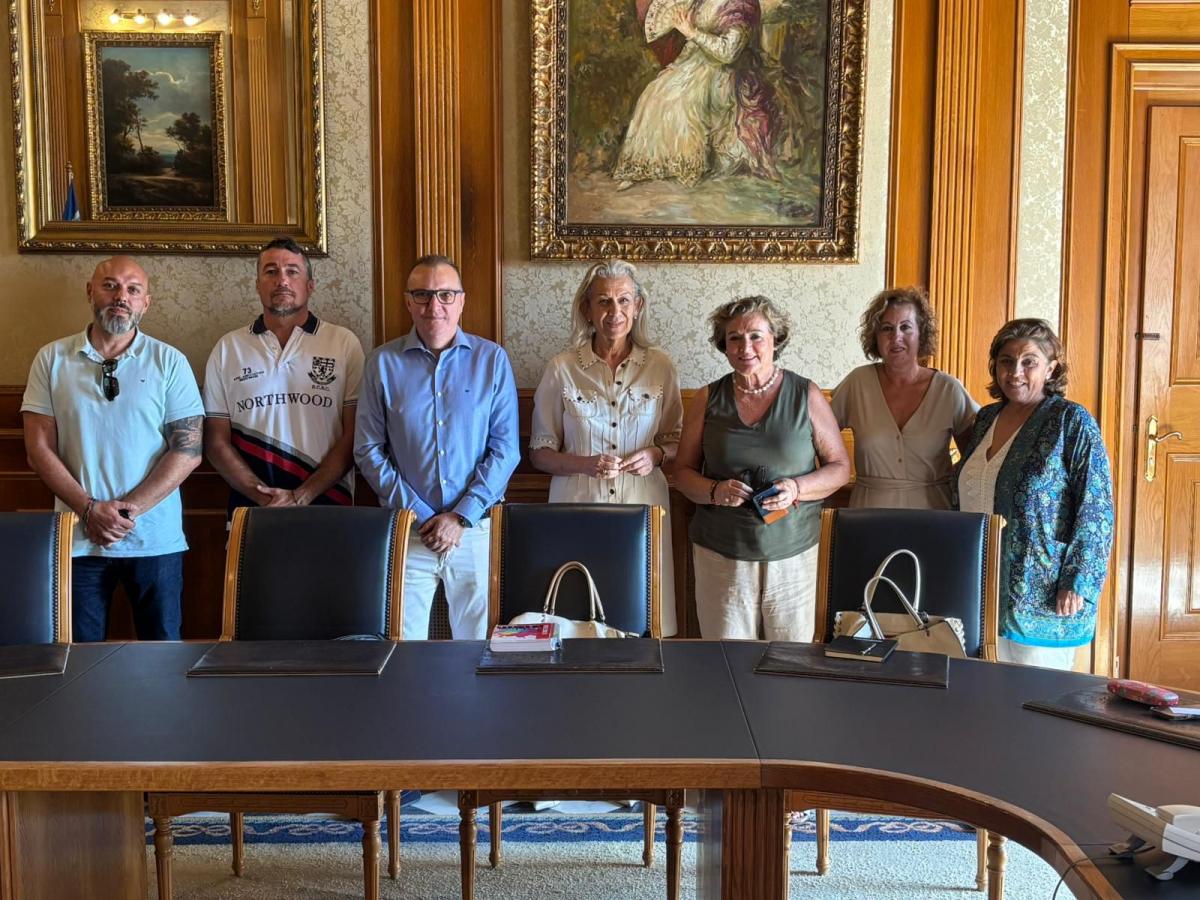 CCOO se reune con responsables del Ayuntamiento de Marbella para trasladarle la oposición a los despidos del Hotel Senator