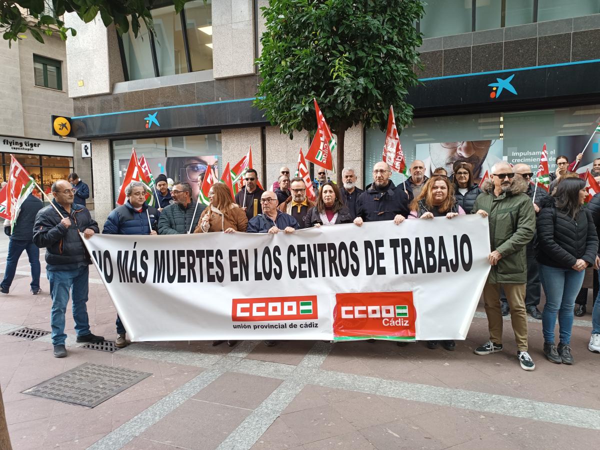Inmaculada Ortega, secretaria gral. de CCOo Cádiz,  ha hecho un llamamiento a empresas y administraciones para se de cumplimiento a la legislación en prevención de riesgos laborales