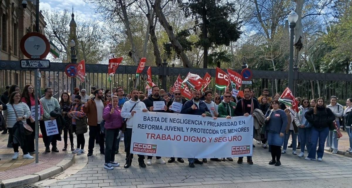 Concentracin de centros de menores en la Delegacin del Gobierno.