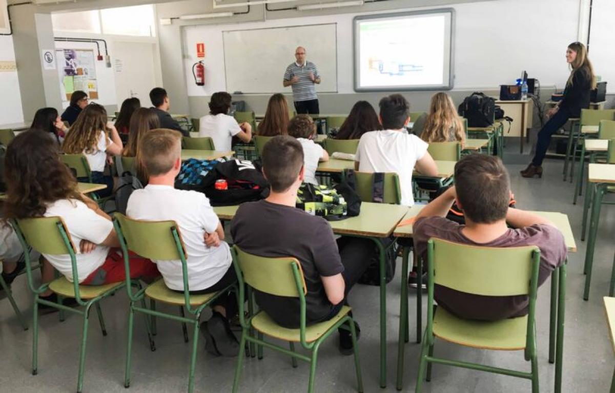 Alumnos en el aula