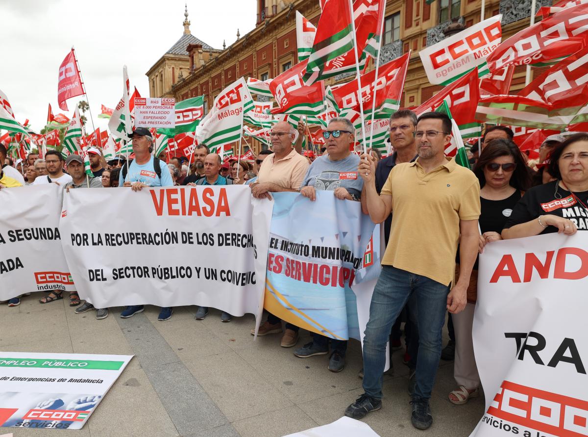 Representantes de CCOO en Veiasa - concentracin