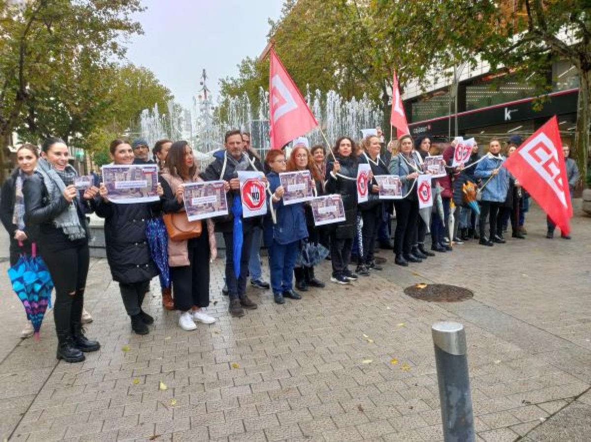 CCOO rechaza la apertura indiscriminada en domingos y festivos en el comercio.