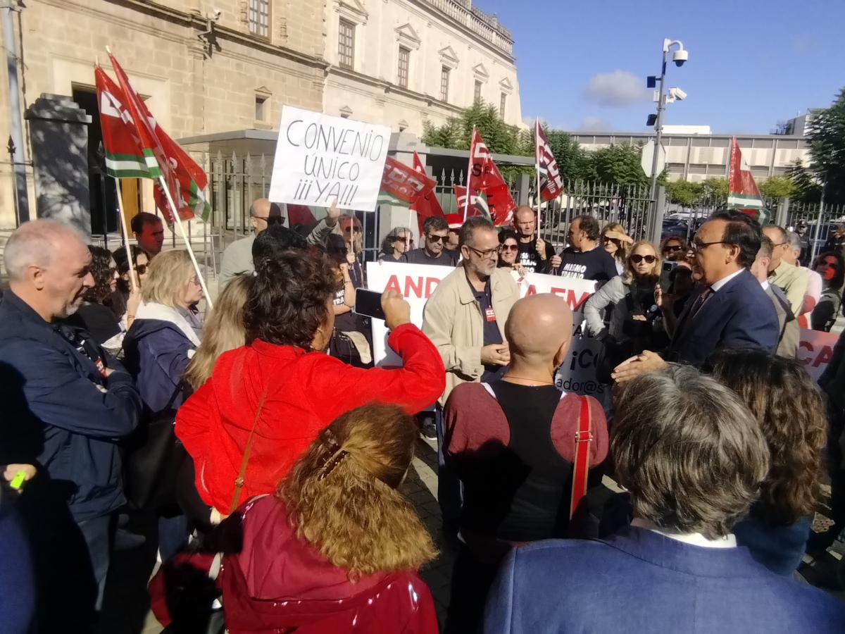 Movilizacin Andaluca Emprende en el Parlamento.